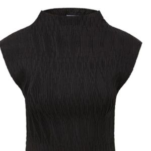 Beautiful textured black cocktail top